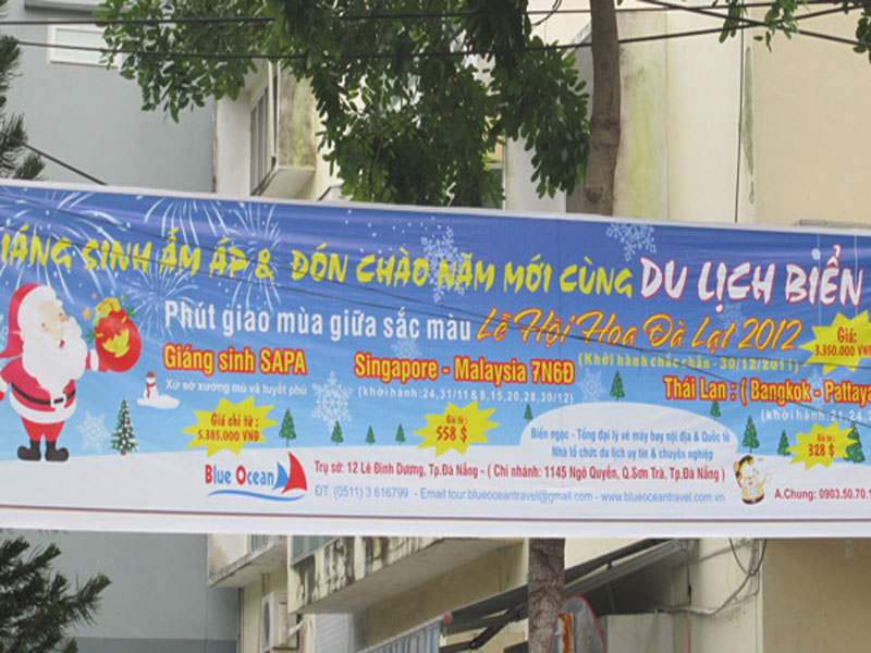 Quy trình treo băng rôn, cờ phướn tại Quảng cáo Tùng Dương
