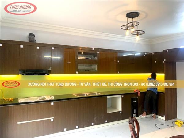 Mẫu tủ bếp gỗ sồi NTTD-017-1